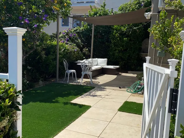 570 Park Ave, Laguna Beach, CA 92651