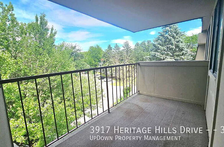 3917 Heritage Hills Dr #302 — Photo 4