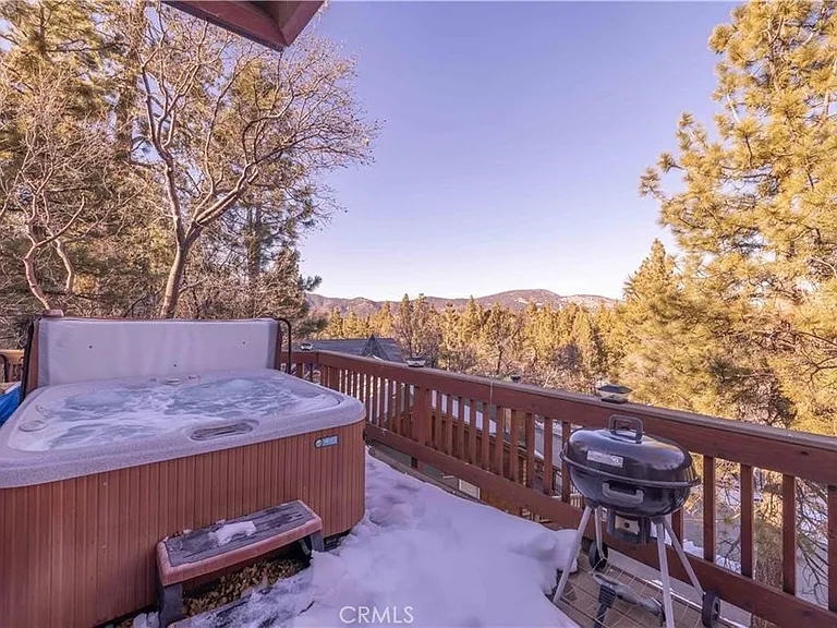 479 Villa Grove Ave — Photo 31