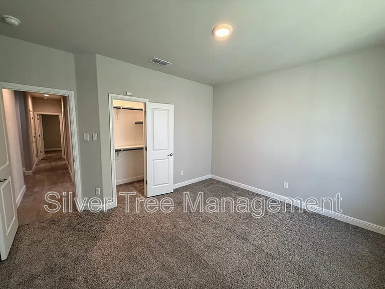 10921 Rockchapel Dr — Photo 24