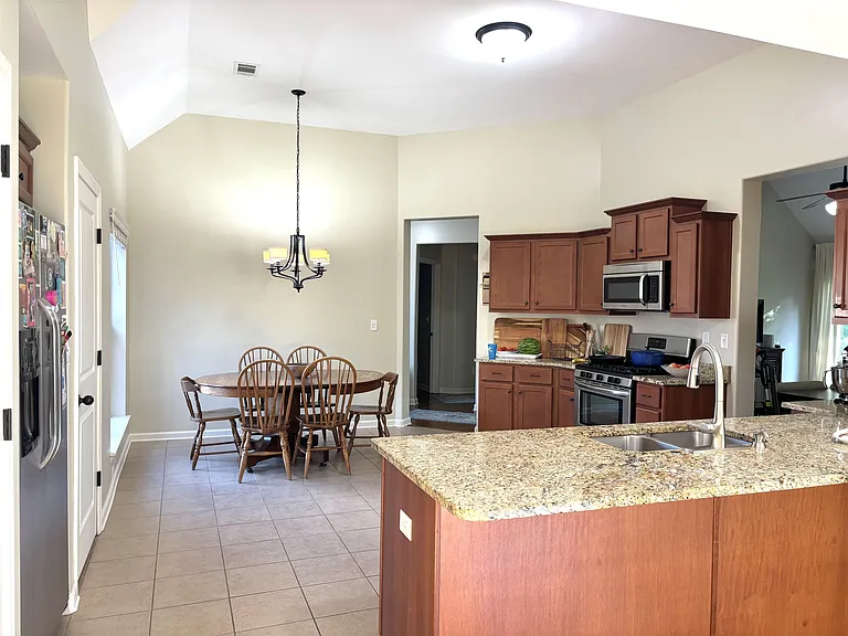 6399 William Hill Dr — Photo 12