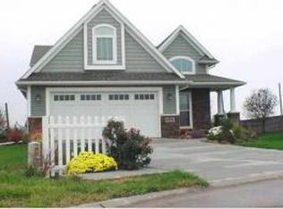 3143 W 34th St, Davenport, IA 52806