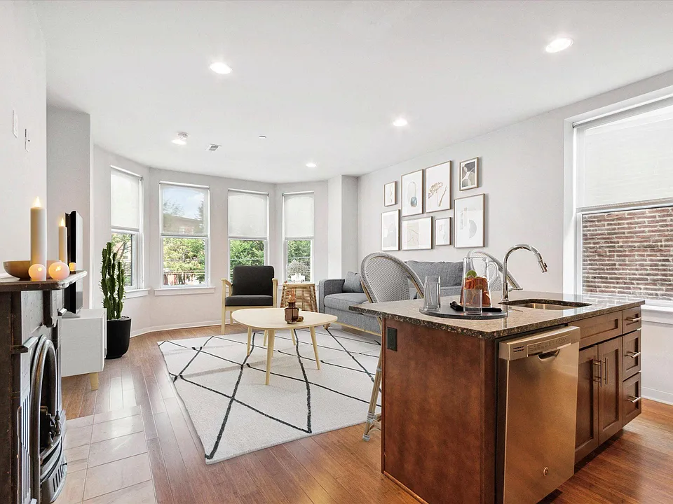 The Residences at 3820