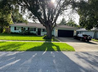 725 Tradewind Dr, North Palm Beach, FL 33408