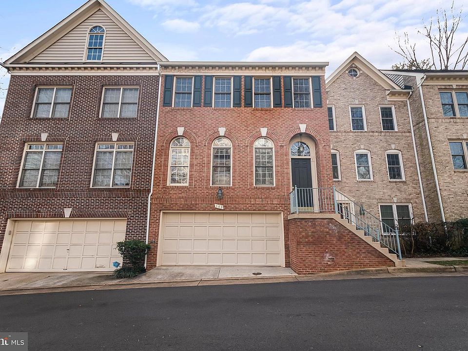 1st image of 103 Rees Pl