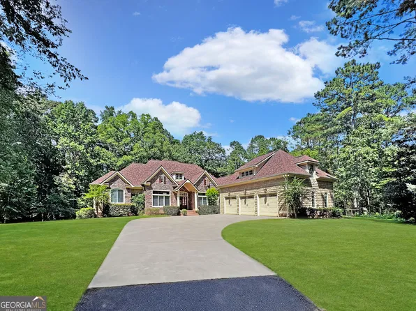105 Holbrook Dr, Lagrange, GA 30240