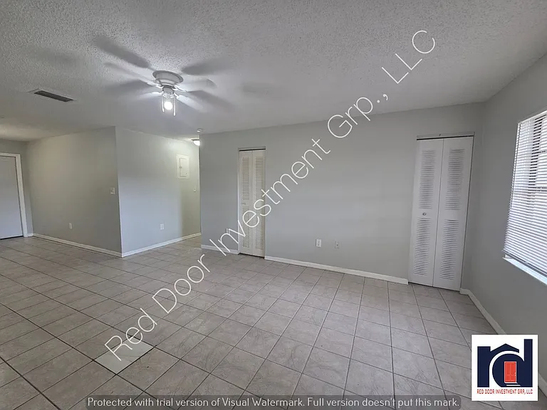 1127 Beecher St — Photo 17