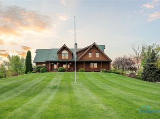 8780 Cedar Point Rd, Oregon, OH 43616