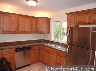 3066 Wilder St N, Roseville, MN 55113