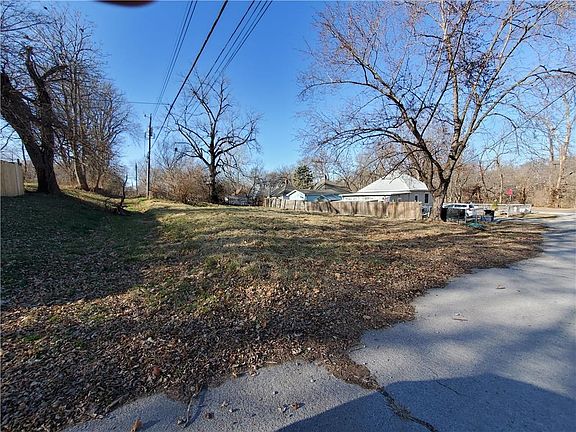 4th image of 1314 N 17th St