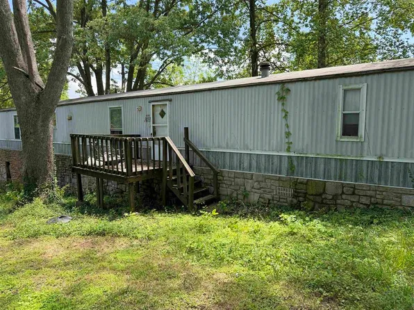 606 Creek St, Cloverport, KY 40111