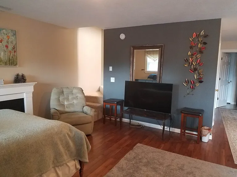 River Cove Ln — Photo 7