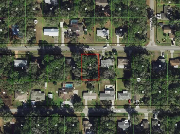 6122 E Holly St, Inverness, FL 34452
