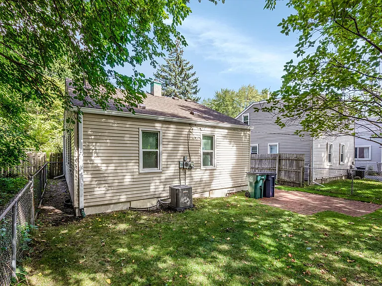 2200 Guthrie Ave — Photo 26