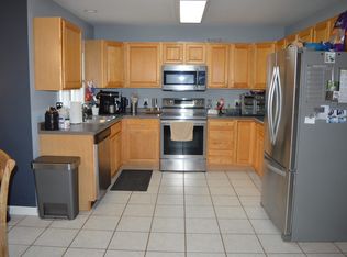 3175 Selkirk Dr, Sun Prairie, WI 53590