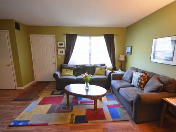 5th image of 1610 Herrin Dr #0