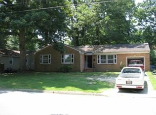 879 Cascade Dr, Newport News, VA 23608