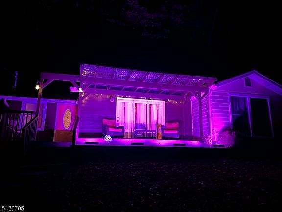 2nd image of 112 Seneca Lake Rd