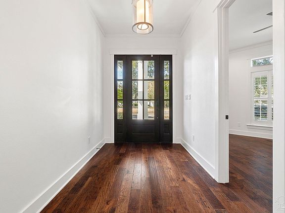 3rd image of 1781 E Baars St