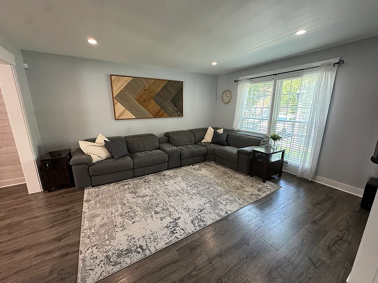 7955 Hidden Bridge Dr — Photo 6