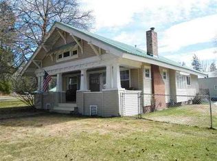 728 E A St, Deer Park, WA 99006