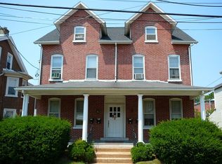 367 Walnut St #1E, Royersford, PA 19468