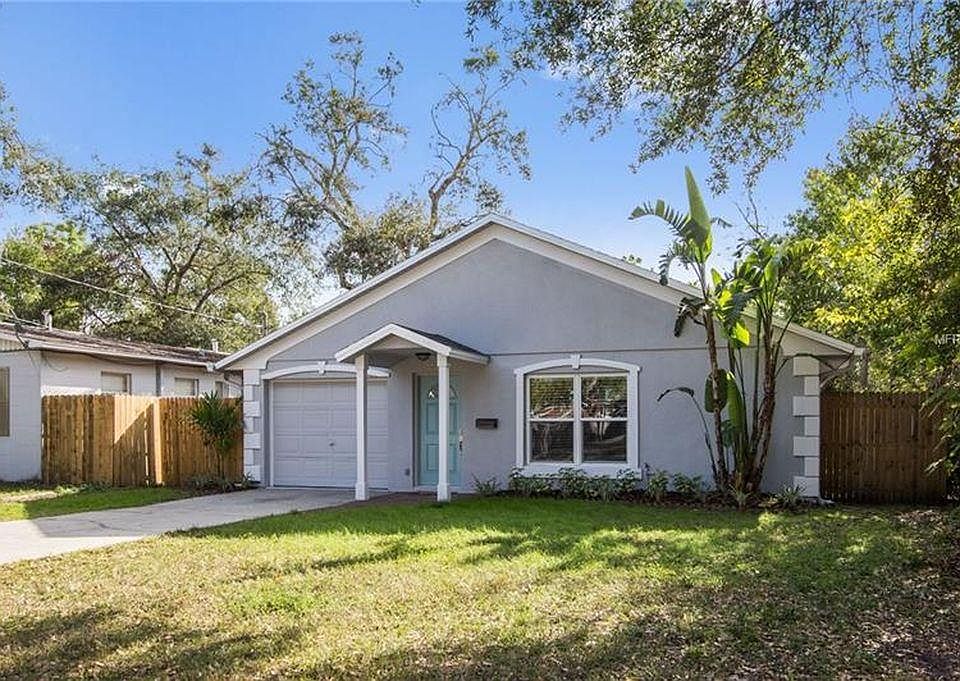 Front yard, fresh landscaping