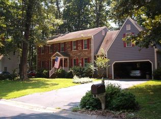 5808 Oak Knoll Rd, Midlothian, VA 23112