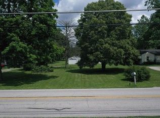 1208 Layton Rd, Anderson, IN 46011