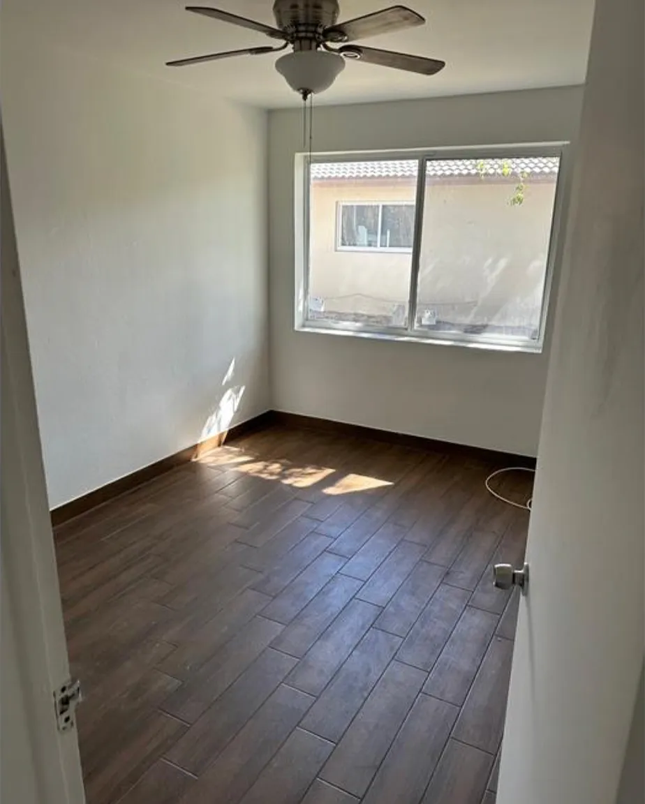 2 bed, 1100 sqft, $2,200 — Photo 1
