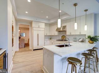 8121 River Rd UNIT 452, Bethesda, MD 20817