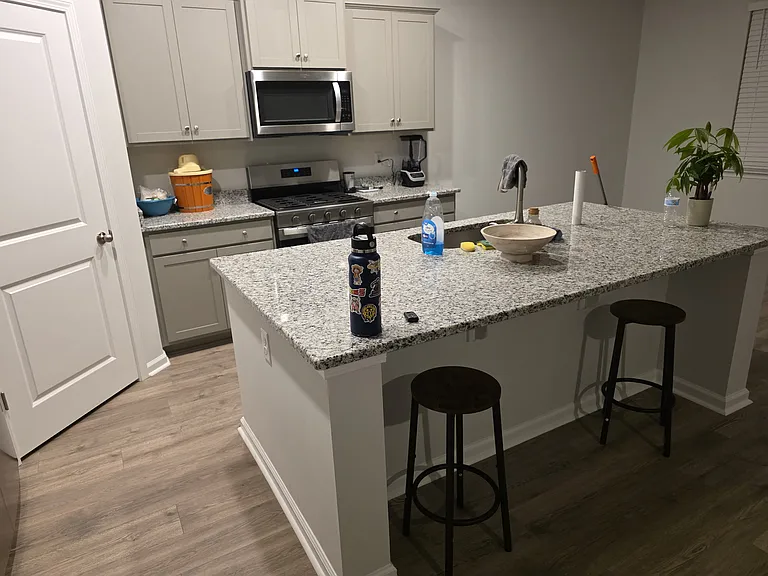 348 Dickerson Ln — Photo 1