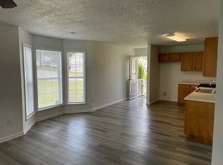 Cedar Shores, Columbia, TN 38401