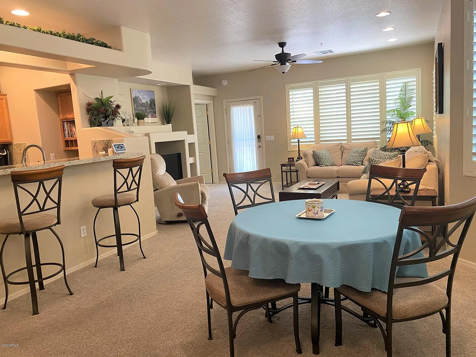2 bed, 2.0 bath, 1301 sqft, $2,200 — Photo 3