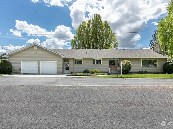 16 W Douglas St, Harrington, WA 99134
