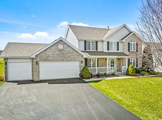 4308 Westlake Village Dr, Winnebago, IL 61088