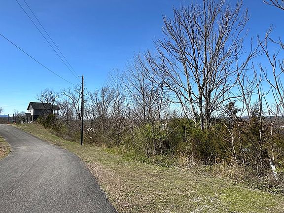 3rd image of 2312 Mary Alice Way #37/38