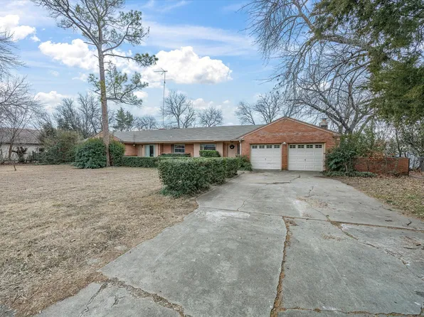 5 Chelsea Dr, Edgecliff Village, TX 76134