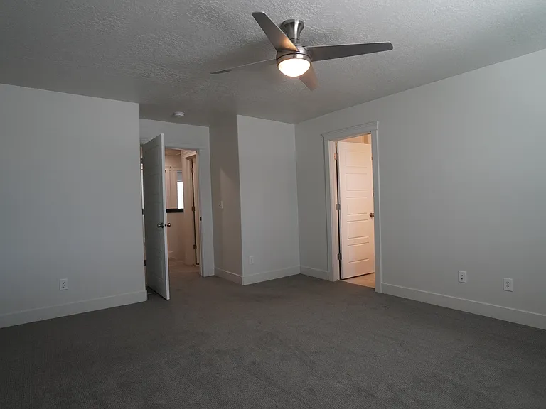 3942 S 3450 W — Photo 19