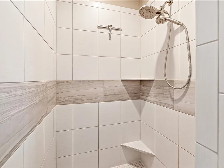 406 S Winslow Bay Way — Photo 47
