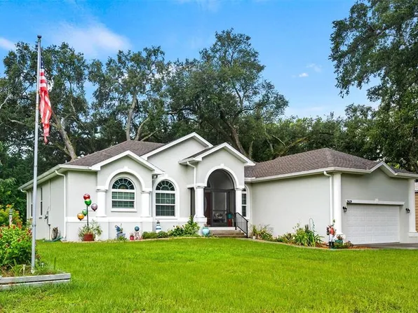 38624 Zephyr Oaks Ct, Zephyrhills, FL 33540