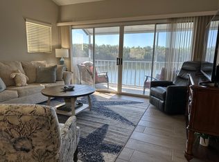 11164 W Cove Harbor Dr, Crystal River, FL 34428