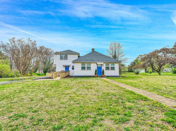 149 Butt Hollow Rd, Salem, VA 24153