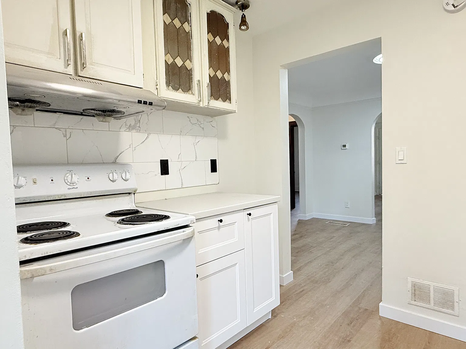 4 bed, $2,100 — Photo 2