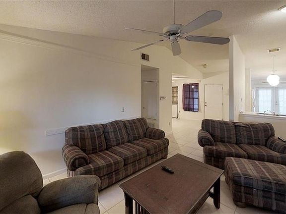 3rd image of 3212 Curry Woods Cir