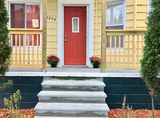 3258 Hanley St, Hamtramck, MI 48212