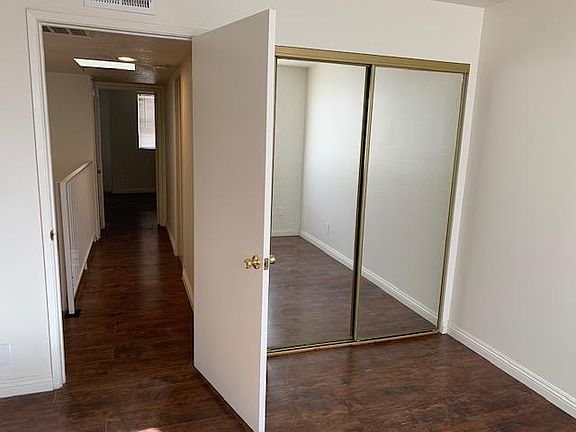3rd image of 121 Olive St APT 5
