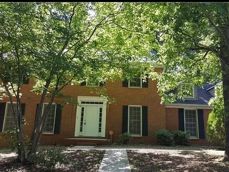 3809 Holy Cross Dr — Photo 8
