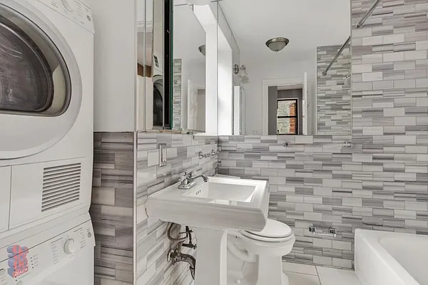 Rented by Centennial Properties NY | media 39