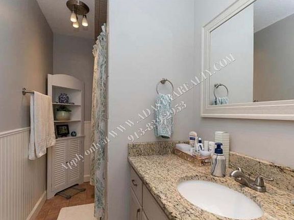 5th image of 621 N Cedar St